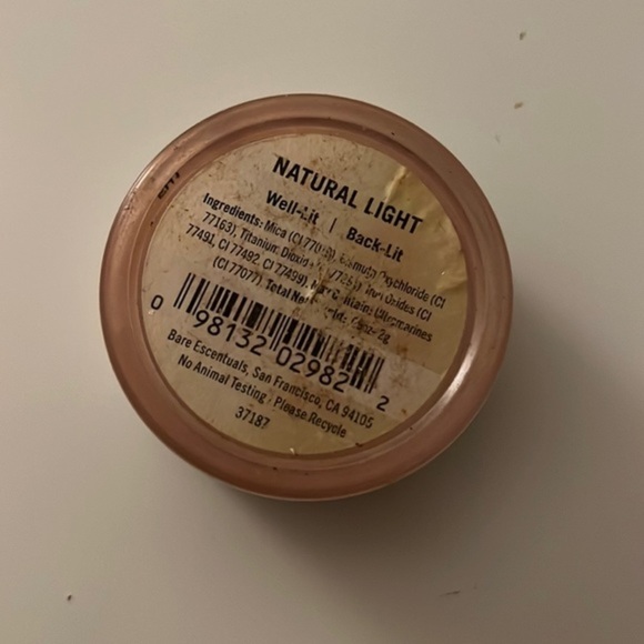 ID BARE MINERALS well lit back lit natural light highlighter veil baking powder - Picture 2 of 5